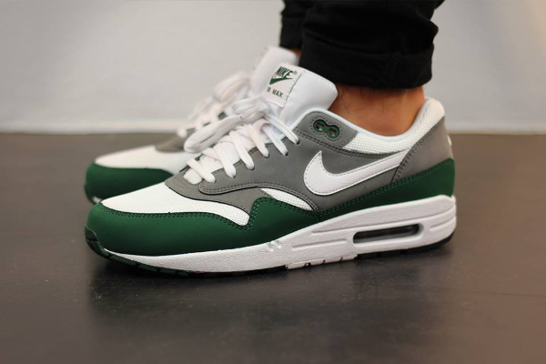 air max one noir et vert