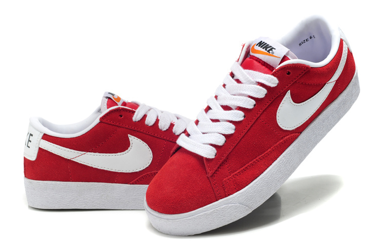 chaussure nike rouge femme
