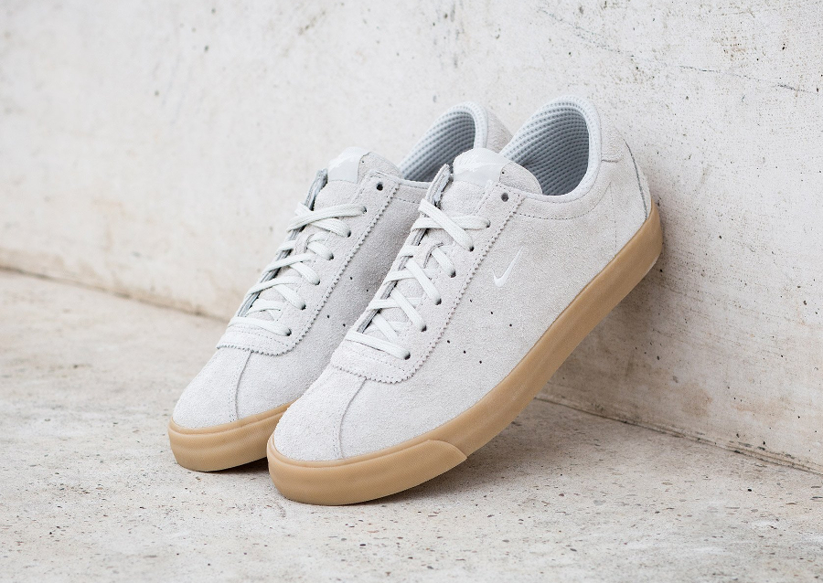 chaussure nike daim