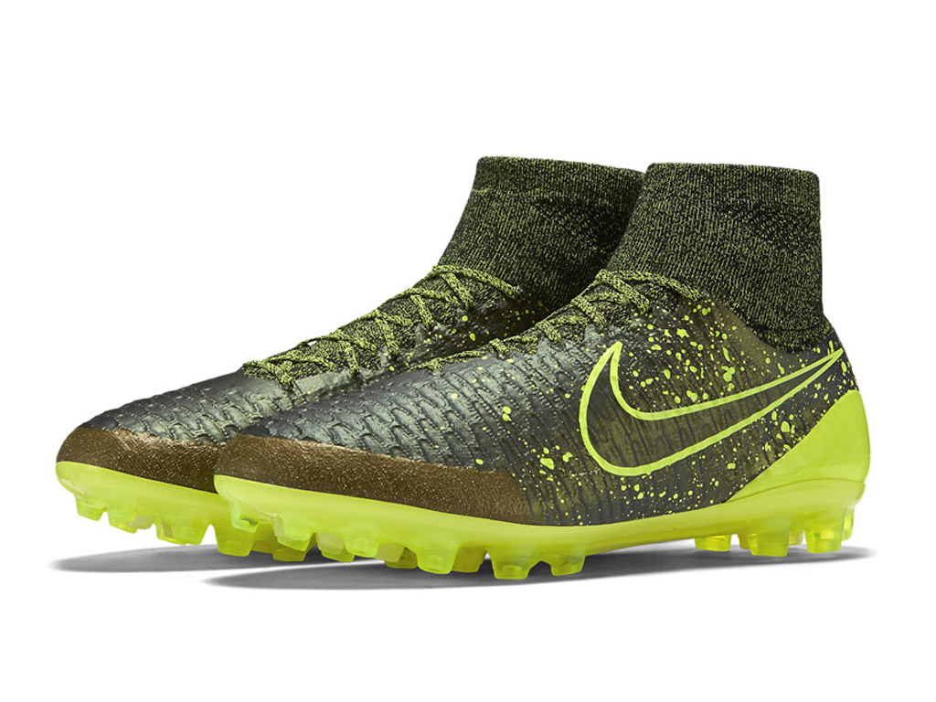 chaussure nike terrain synthetique