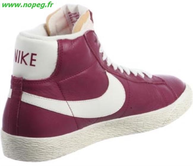 nike blazer basse bordeau
