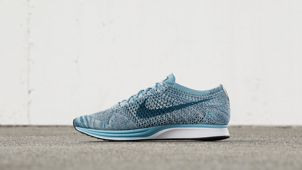 nike flyknit bleu